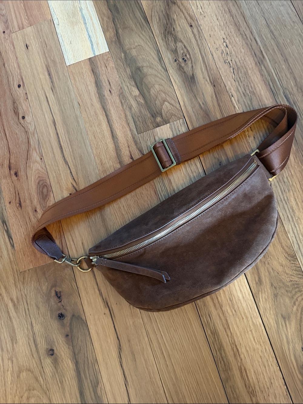 Quince Quinn Suede Sling Bag | Whiskey
